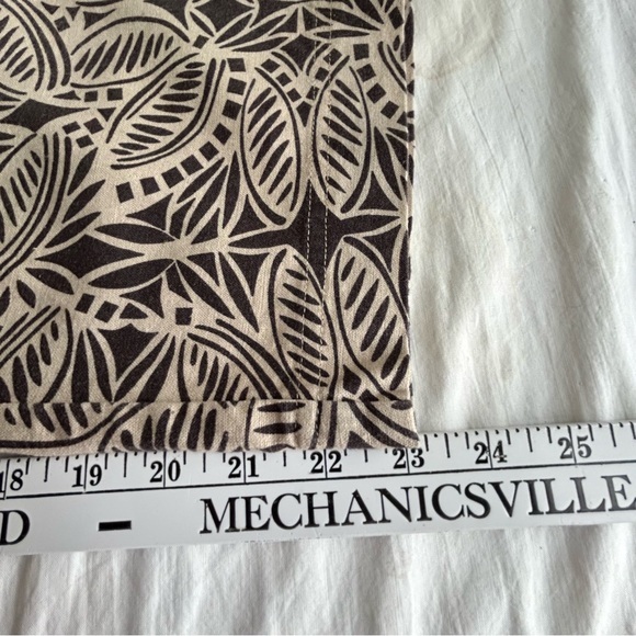 Onque Casuals Linen Blend Cropped Pants - Picture 15 of 15